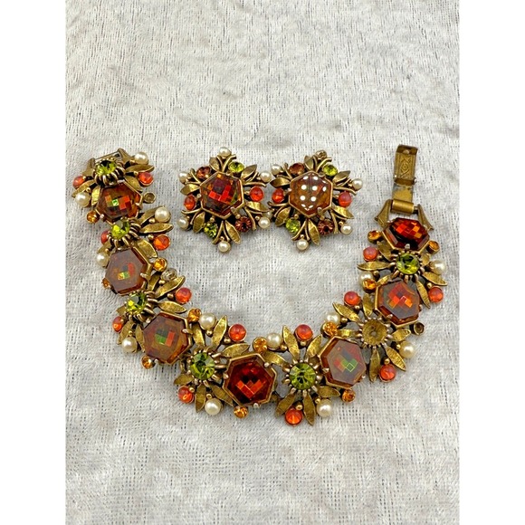 Vintage Florenza Bracelet Clip On Earrings Set Red Rhinestone Gold Tone Fall 7